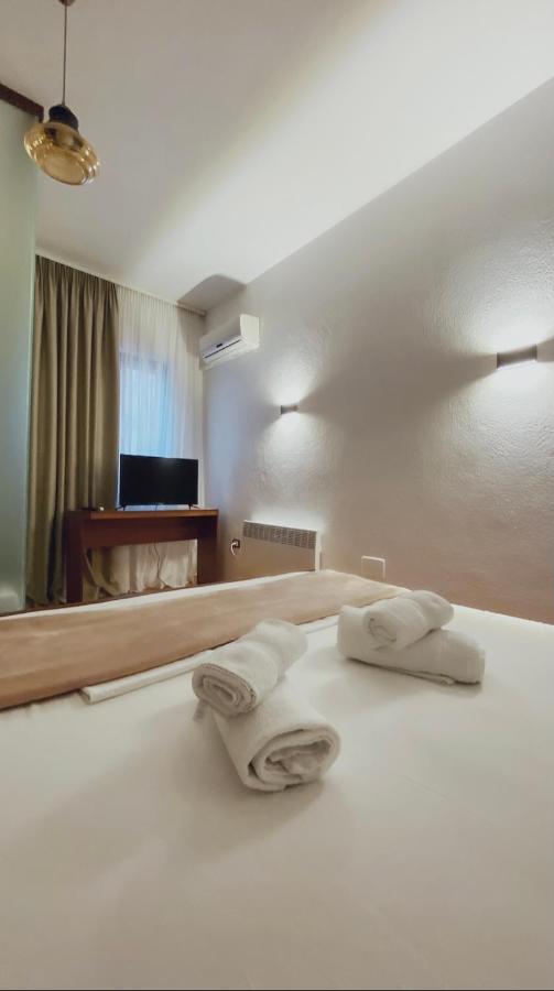 Oda Guest House Korce Ngoại thất bức ảnh